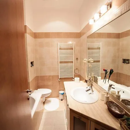 Casa Cunfida * Roma